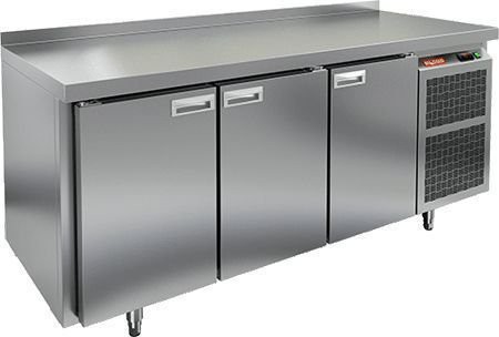 Стол с охлажд.шкафом Hicold sn111/tn